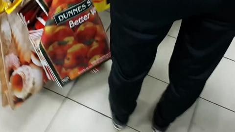18578
