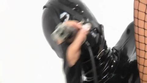 8787